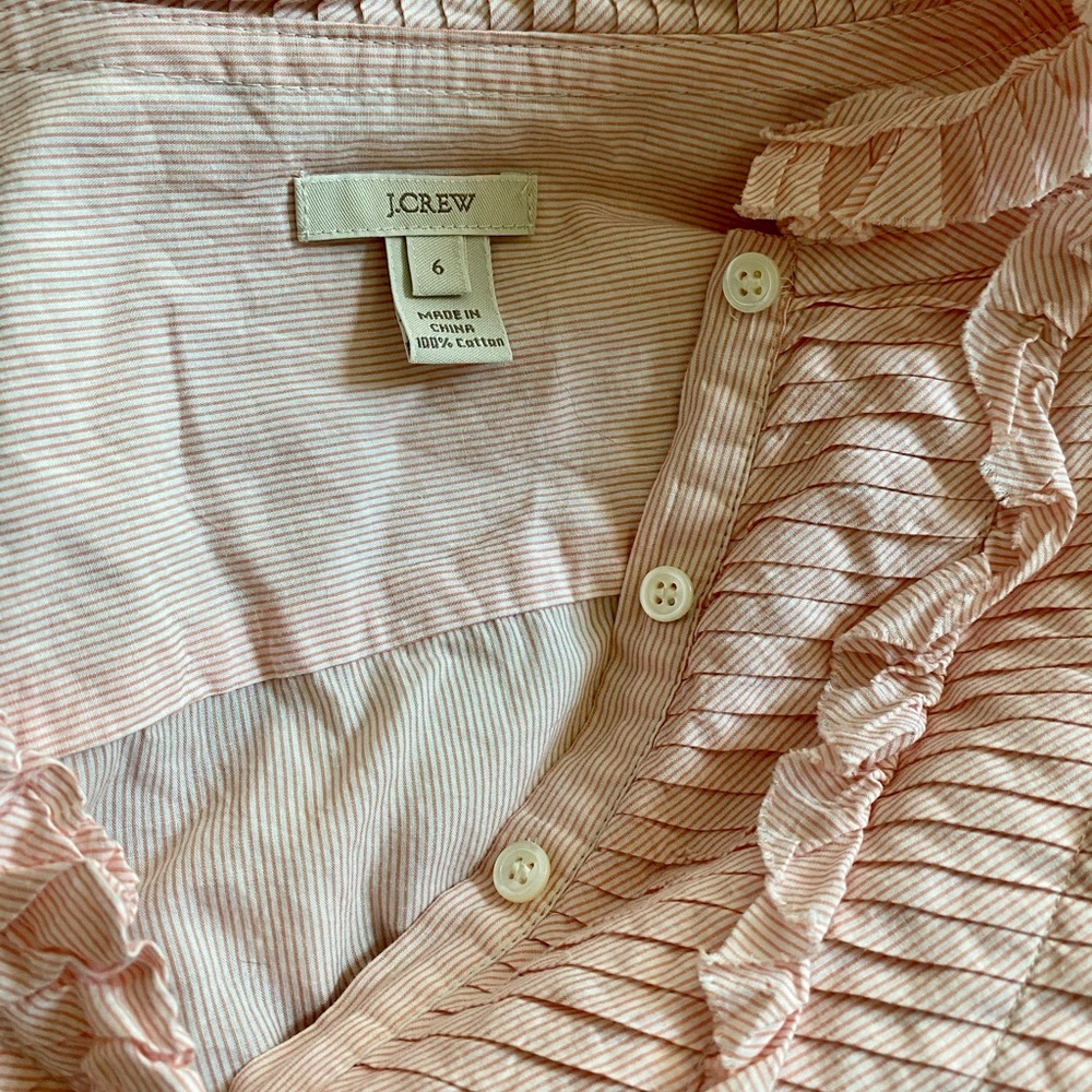 J.Crew Seersucker Ruffle Shirt, Size 6 - Picture 4 of 4